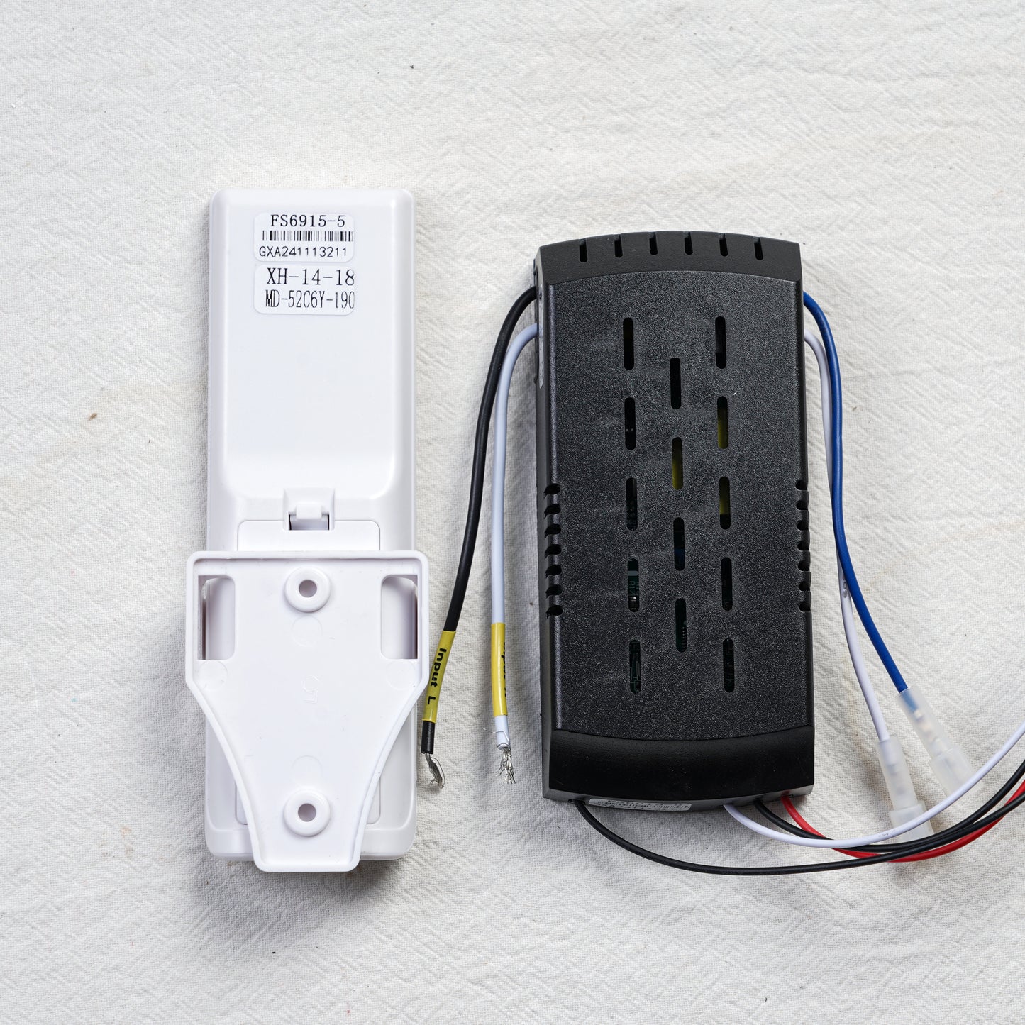 Universal Ceiling Fan with Light Remote Control Kit (FS6915-5)